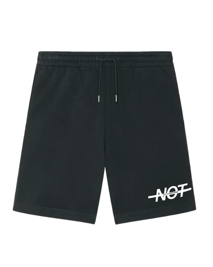 Ensemble Noir - Not a fashion icon